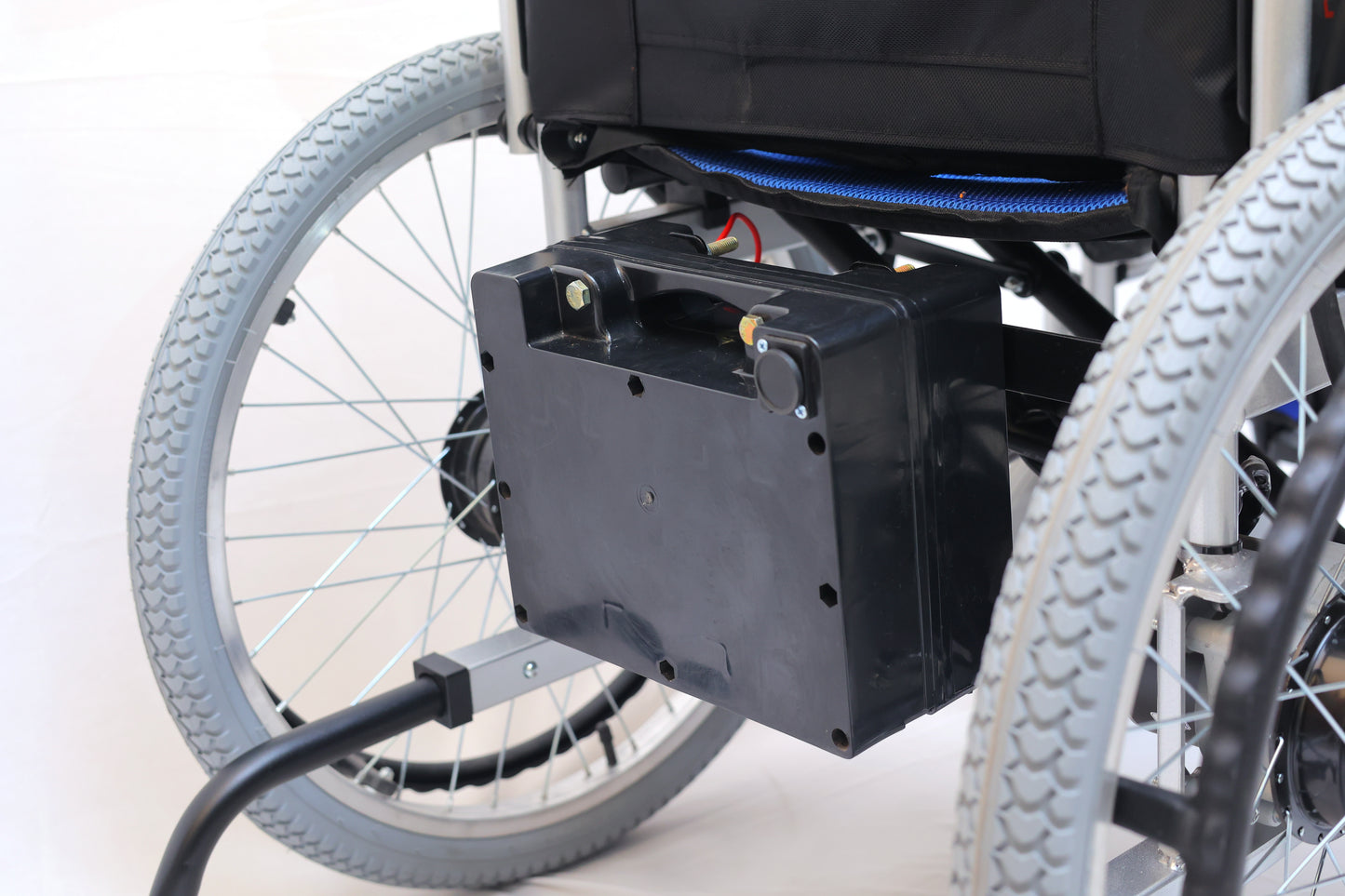 Esleh Grand Manual Power Wheelchair
