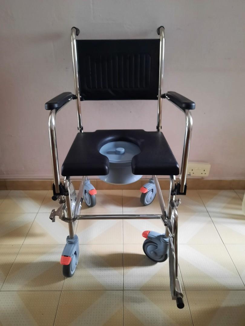 Fully Waterproof Pu Seat Stainless Steel Rolling Shower Commode Wheelchair With Flip Up Armrest & Detachable Footrest